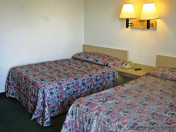 Americas Best Value Inn Bowling Green Zimmer foto