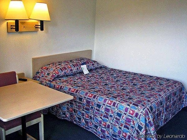 Americas Best Value Inn Bowling Green Zimmer foto