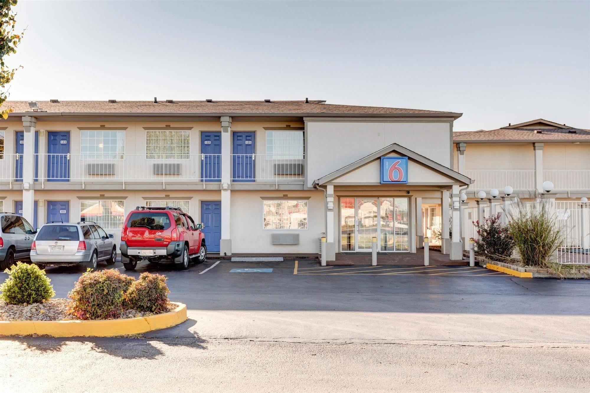 Americas Best Value Inn Bowling Green Exterior foto