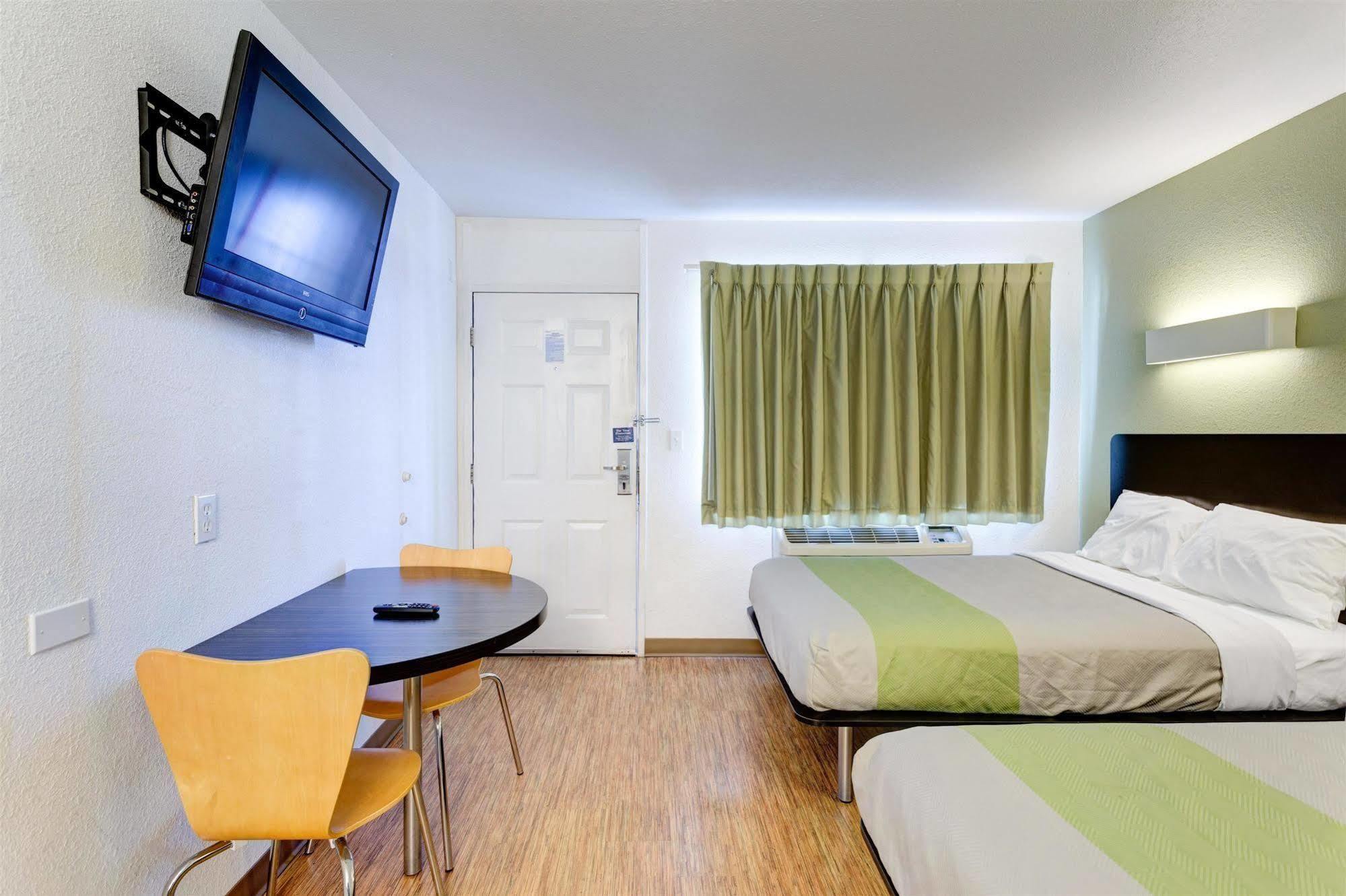 Americas Best Value Inn Bowling Green Exterior foto
